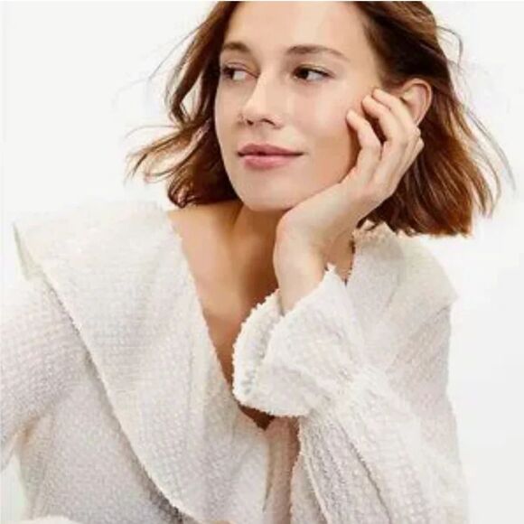 LOFT Ivory Gold Long Sleeve Metallic Swiss Dot Juliet Blouse Size XL - Picture 4 of 16